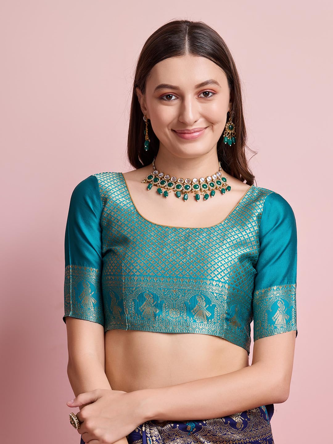 Traditional Banarasi Style Saree with Elegant Gold Weaving