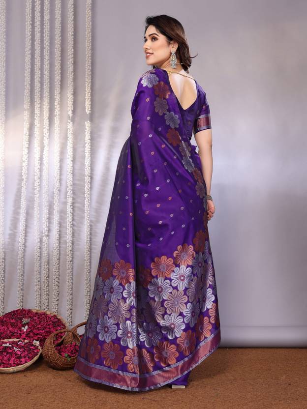 kanjeevaram soft silk jacquard saree with rich pallu