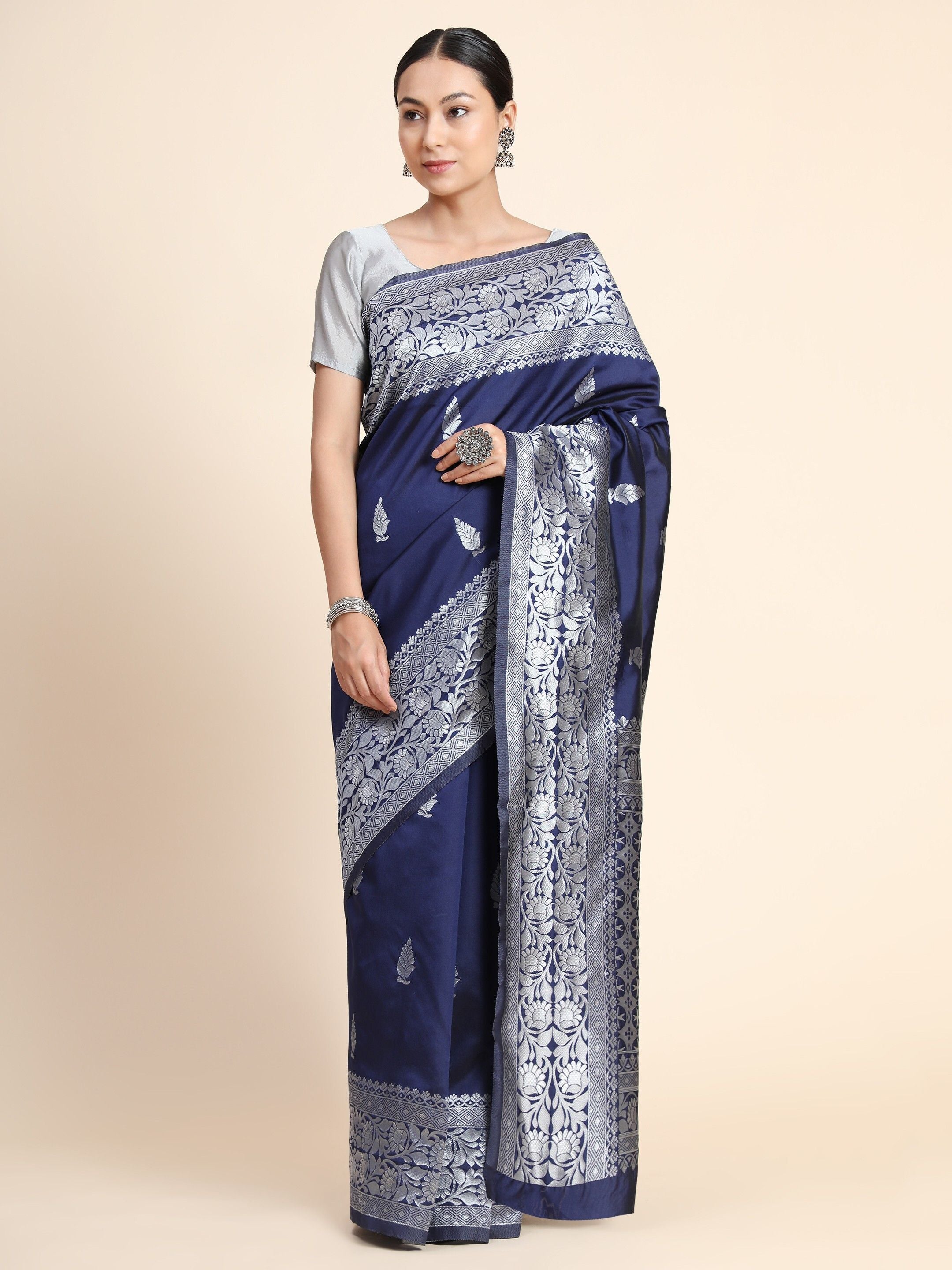 kanjeevaram silk jacquard saree