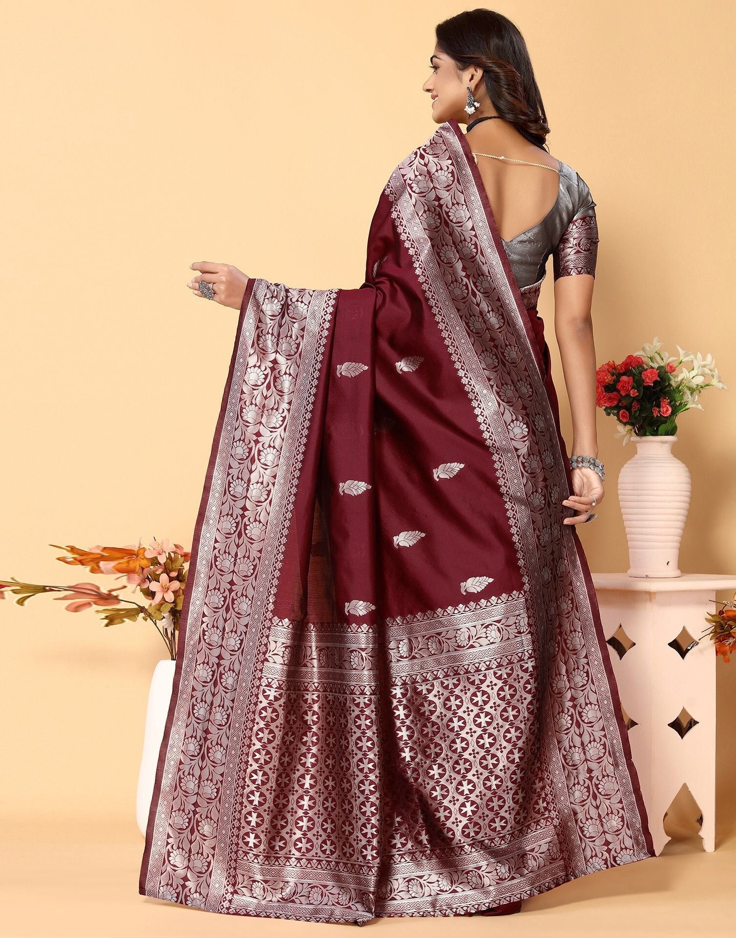 Royal Jacquard Silk Saree for Festive and Party Wear
